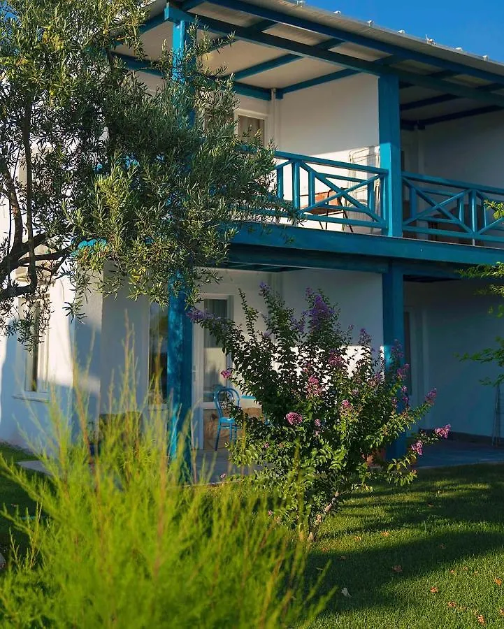 Club Afrodit Tatil Koeyue Altinoluk