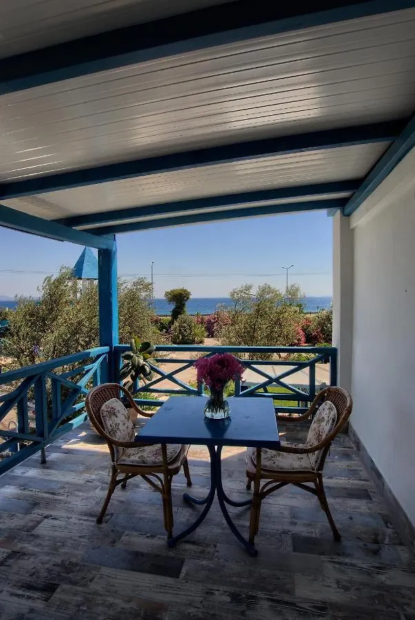 *** Resort Club Afrodit Tatil Koeyue Altinoluk Turkey