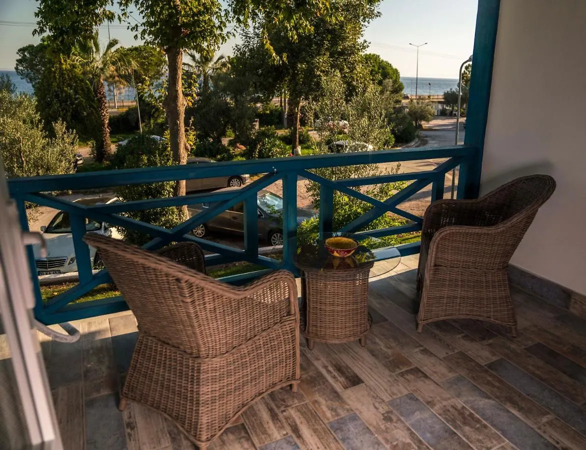 Resort Club Afrodit Tatil Koeyue Altinoluk