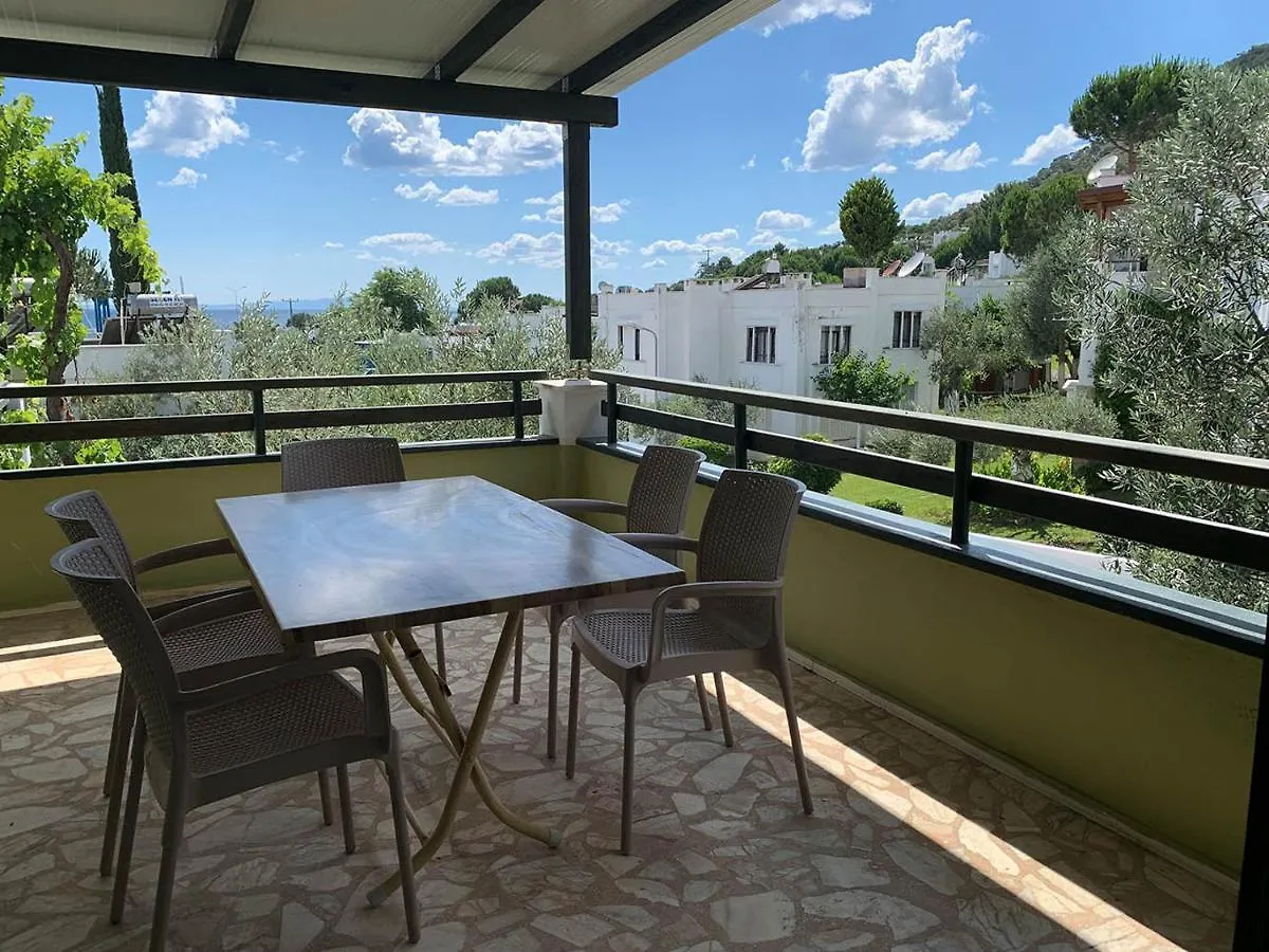 Club Afrodit Tatil Koeyue Altinoluk Resort