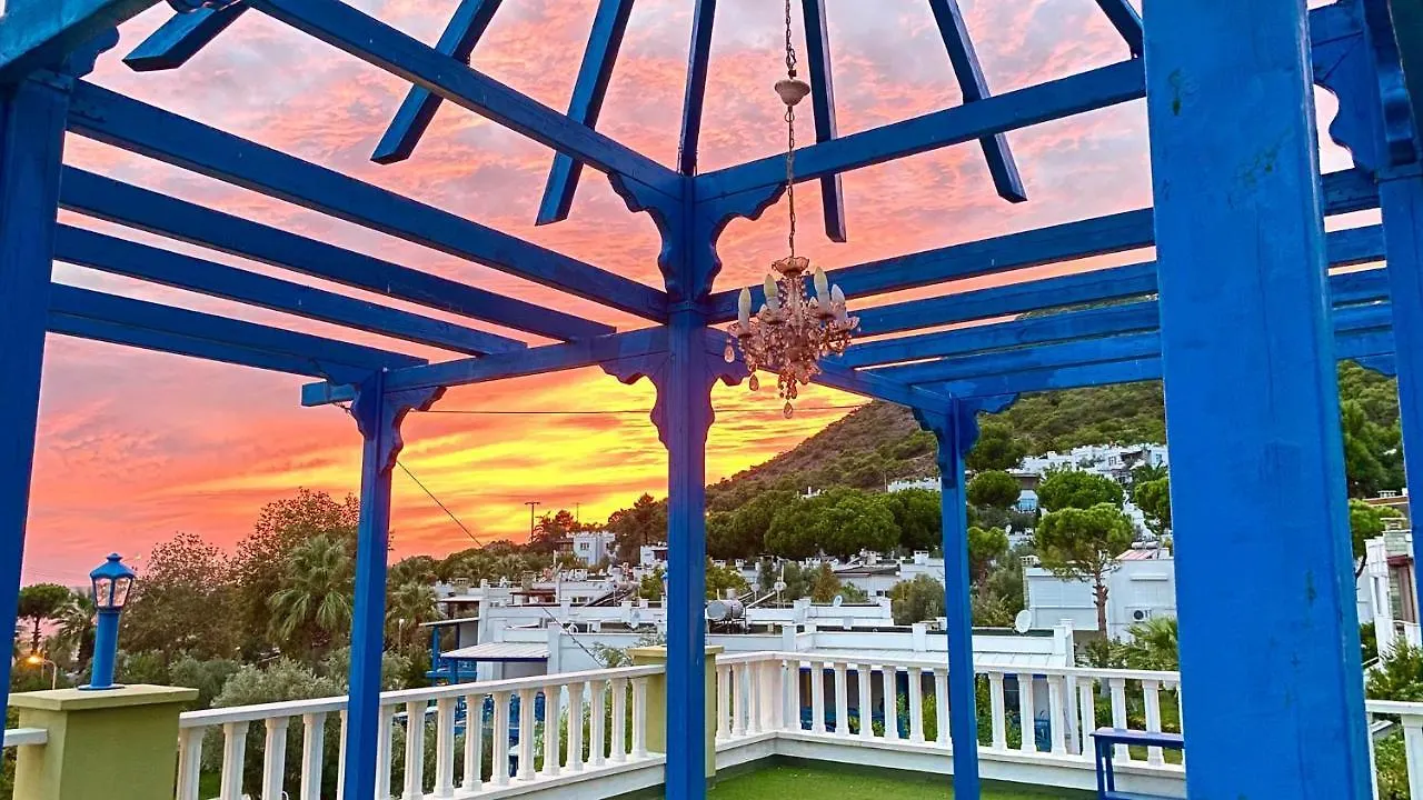 Resort Club Afrodit Tatil Koeyue Altinoluk