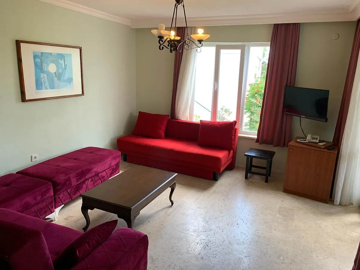 Club Afrodit Tatil Koeyue Altinoluk Turkey